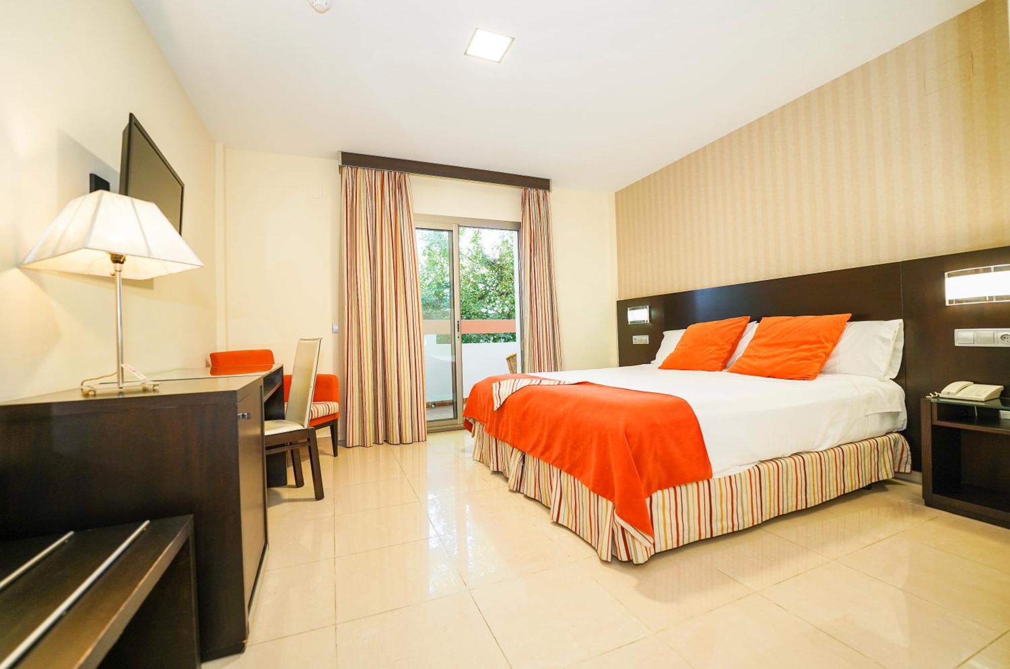 Hotel Pradillo Conil 3*